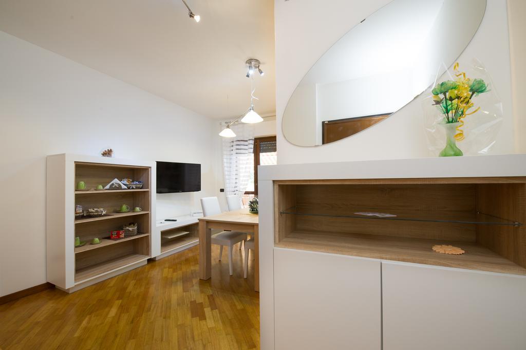 Domus al Parco Guest House Fiumicino Exterior foto