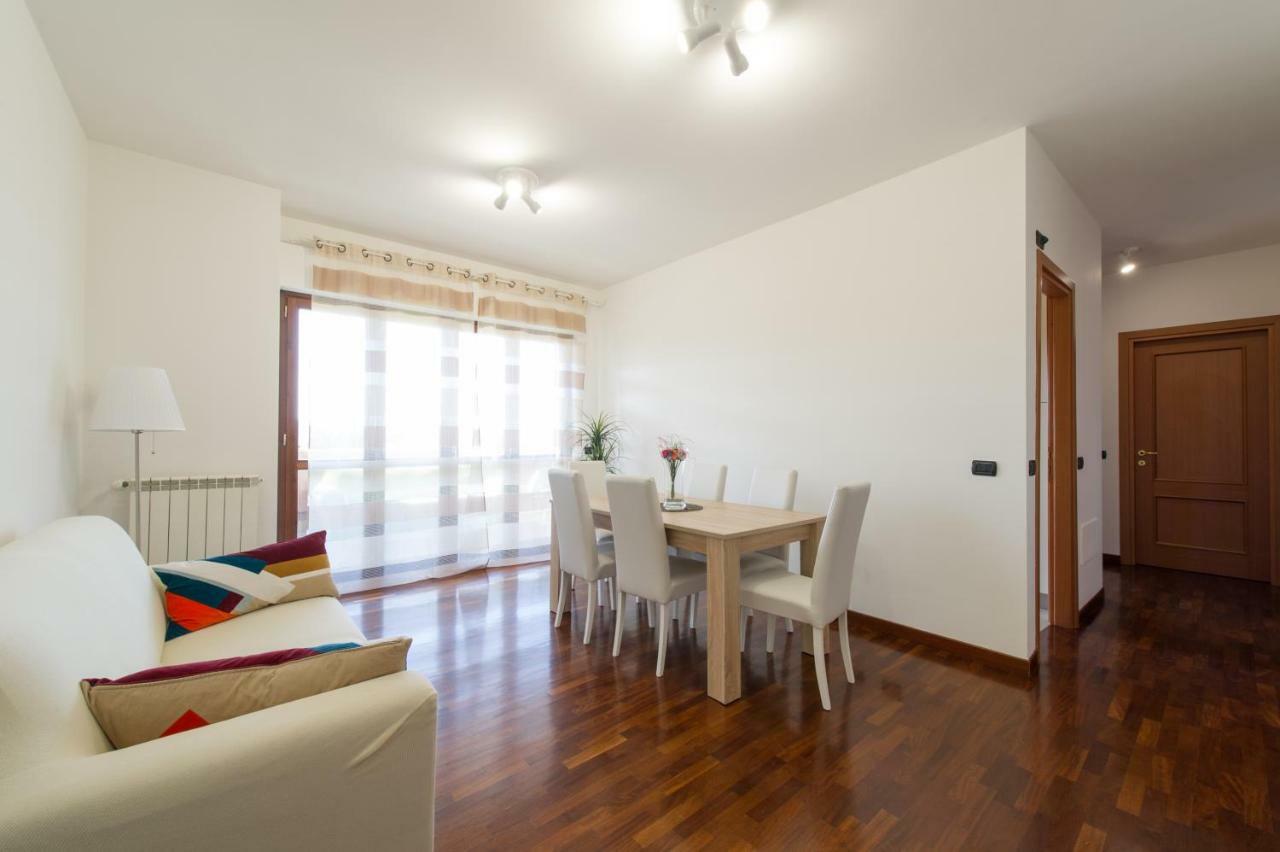 Domus al Parco Guest House Fiumicino Exterior foto